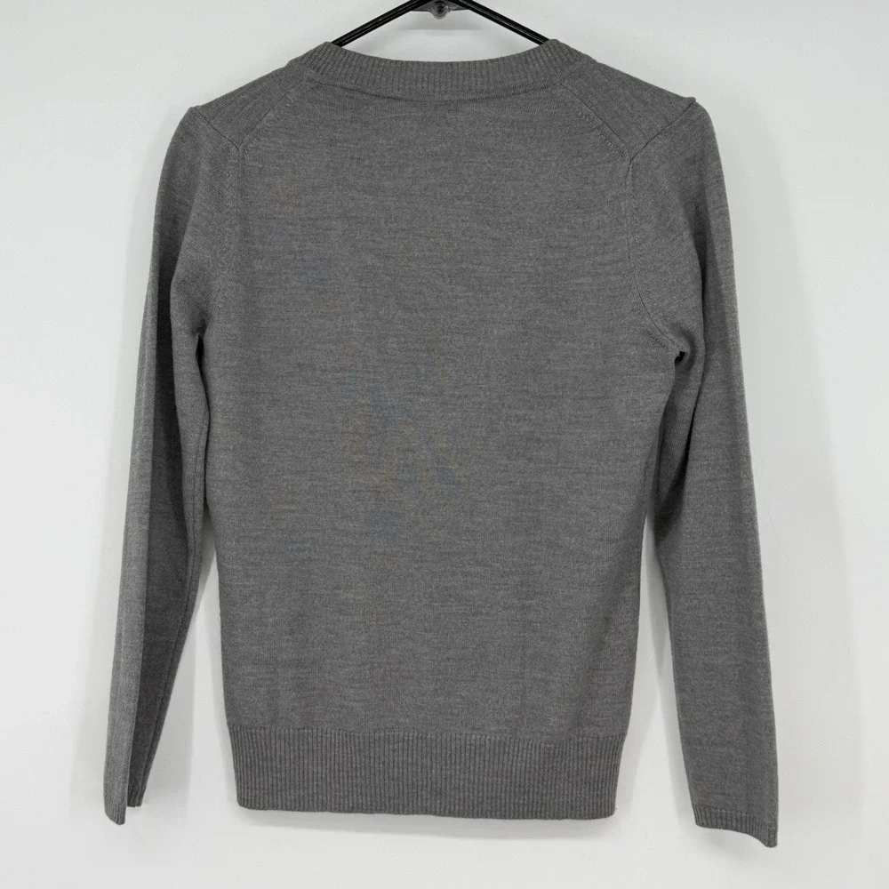 Talbots‎ Petites Gray V-Neck Sweater Small 100% Merino Wool Made Italy Fine Knit